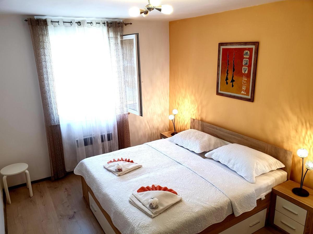 Lav Apartment Rovinj Exterior foto