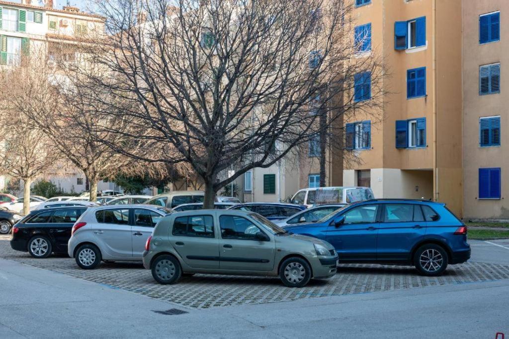 Lav Apartment Rovinj Exterior foto